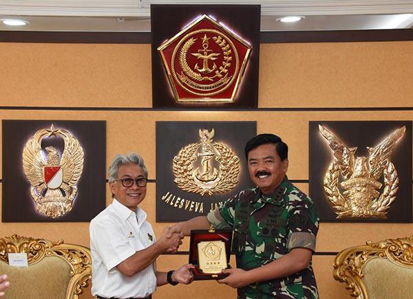   Panglima TNI Terima Audiensi Kepala SKK Migas