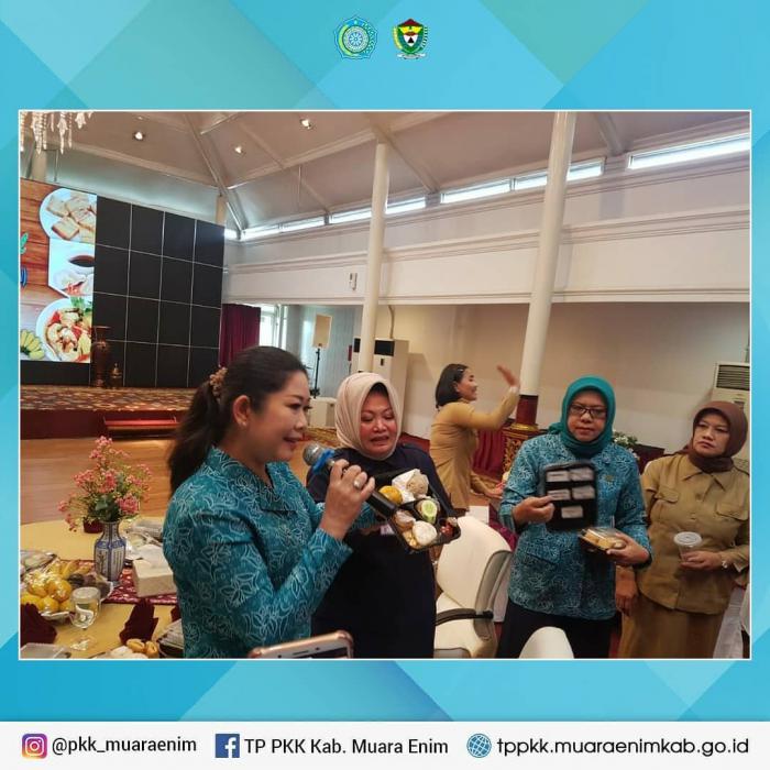Wakil Ketua I TP.PKK kota Binjai buka lomba Festival Pangan Lokal (B2SA) tingkat kota Binjai tahun 2019