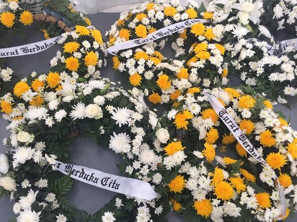 Cosmas Batubara Mantan Menaker Tutup Usia