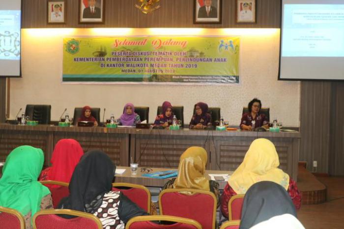 Wanita & Pria Harus  Bertanggungjawab & Berbagi Peran  Guna Tercipta Keluarga Harmonis