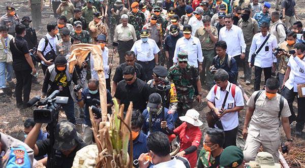 Panglima TNI Tinjau Karhutla di Kalimantan Barat