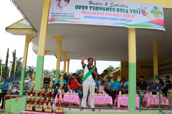    Darma Wijaya Buka Open Turnamen Boli Voli