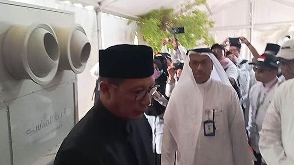 Pemasangan AC Tenda - Tenda Jemaah Haji Indonesia di Arafah dan Minah Terpasang