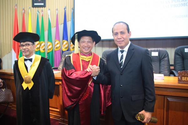 Kapolri Dewan Penguji Sidang Terbuka Promosi Doktor Boy Rafli Amar