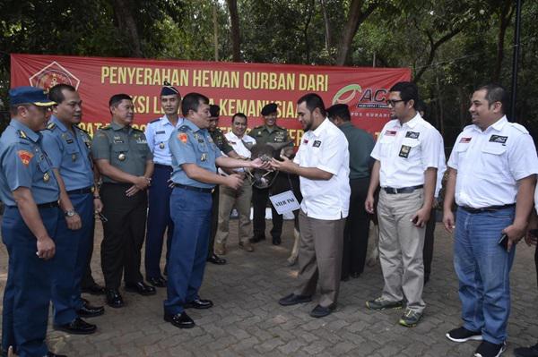 Mabes TNI Terima 20 Ekor Sapi Hewan Kurban