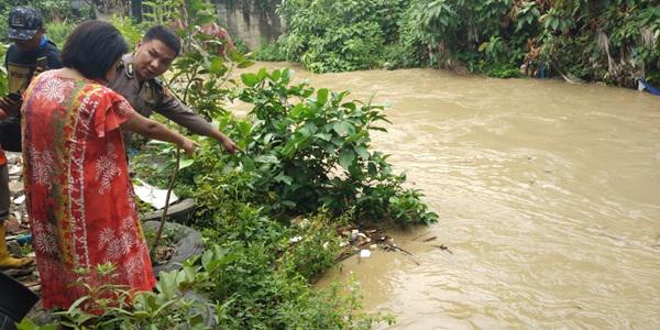 Jasad Bayi di Pinggir Sungai Babura Hebohkan Warga Anggrung