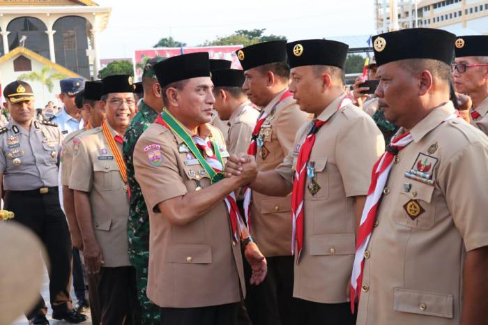 Kabag Tapem Terima Lencana Pancawarsa
