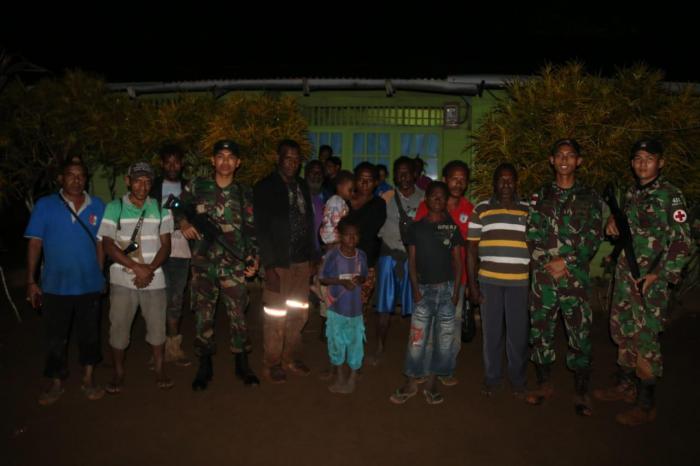 Dua Minggu Hilang di Hutan, Anggota Yonif 411 Kostrad Berhasil Temukan Johanis Kanimu