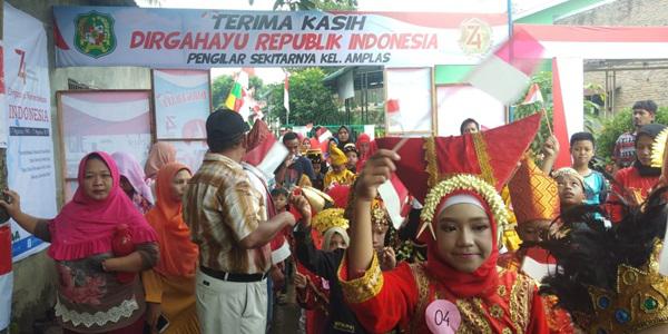 Semarak HUT ke 74 RI, YAFSI dan Kelurahan Amplas Pemko Medan Gelar Karnaval Budaya