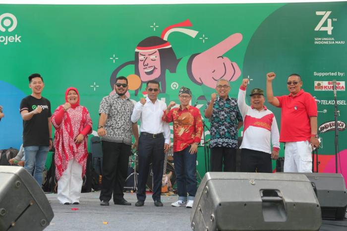 Gojek Hidupkan UMKM & Serap Hampir 2 Juta Tenaga Kerja