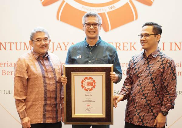 Garda Oto Kembali Raih Indonesia Original Brands 2019