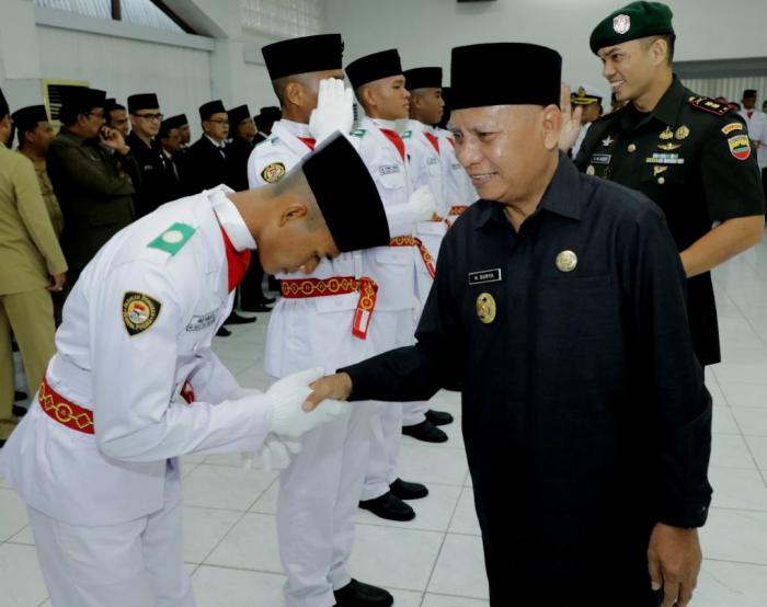 Pengibar Sang Saka Merah Putih Tingkat Kabupaten Dikukuhkan