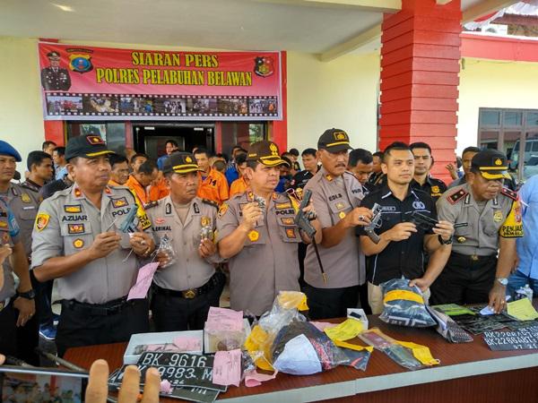 Polres Pelabuhan Belawan Ringkus Komplotan Pencurian Mobil Bersenpi 