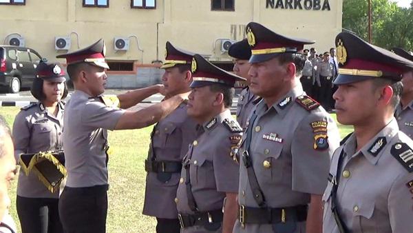 Jabatan 7 Kapolsek dan Kasat Sabhara di Polres Labuhanbatu Diserahterimakan