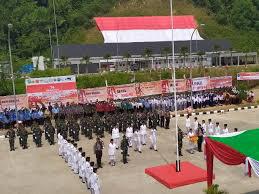 Kibarkan Bendera Merah Putih, Tentara Malaysia Ikut Serta