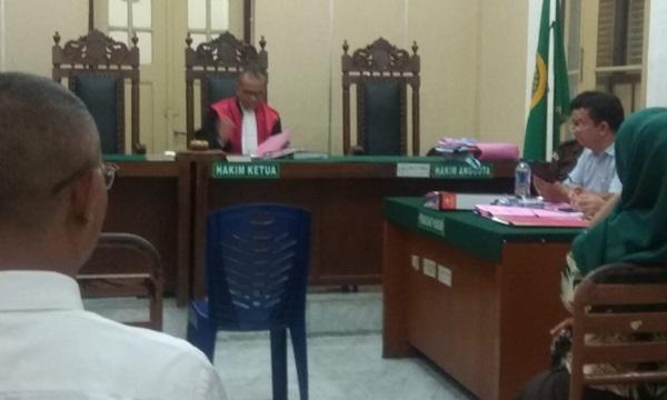 Hakim Prapid Pertanyakan Status Mujianto DPO Polda, Hingga Soal SKP2 di Kejatisu 	