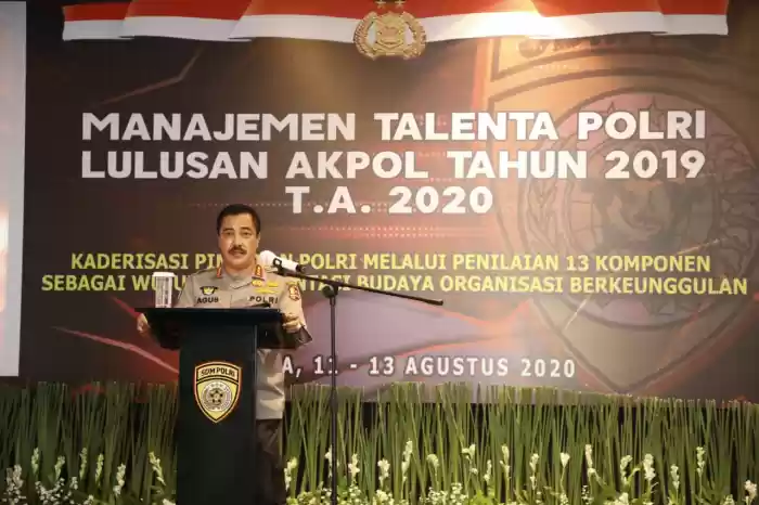 Kabaharkam Polri Jadi Narasumber Manajemen Talenta Polri yang Diikuti Lulusan Akpol 2019