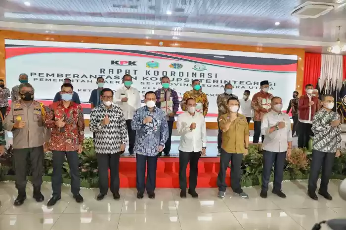 Akhyar Hadiri Rakor Pencegahan Korupsi Terintegrasi Pemerintah Daerah se-Sumut
