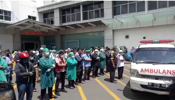 Isak Tangis dan Kesedihan Mendalam Menyertai Kepergian Pak Dokter Andika