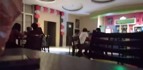 Tempat Karaoke di Siantar Digrebek, 8 Orang Termasuk Manajer Diamankan
