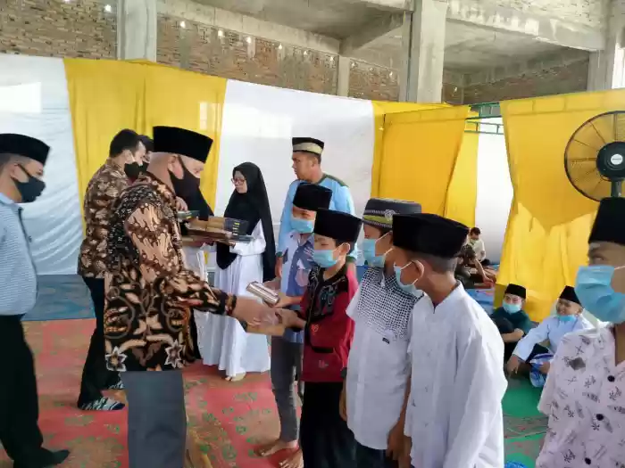 Bupati Asahan Berikan Apresiasi Kepada Muda Mudi Islam Sei Renggas