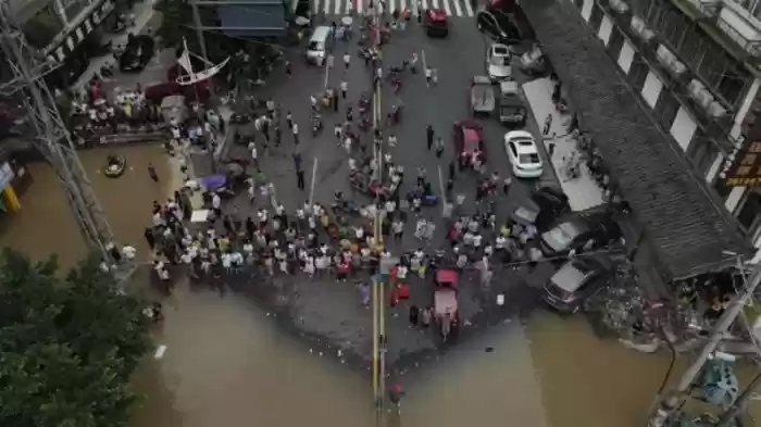 100.000 Orang Dievakuasi dari Berbagai Daerah Yang Terkena Banjir 