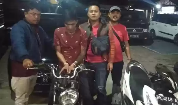 Kalau Ingin Punya Sepeda Motor,  Kerja Bro !! Bukan Maling