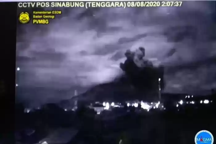 PVMBG: Gunung Sinabung Kembali Alami Erupsi Setinggi 2.000 Meter