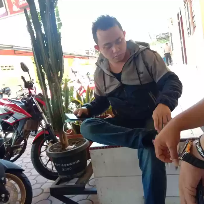 Wow...Supir Taksi Online Aduk Jotos, Satu Orang Lapor Polisi