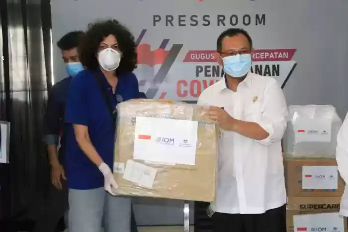 Akhyar Ajak Warga Medan Tertib Gunakan Masker