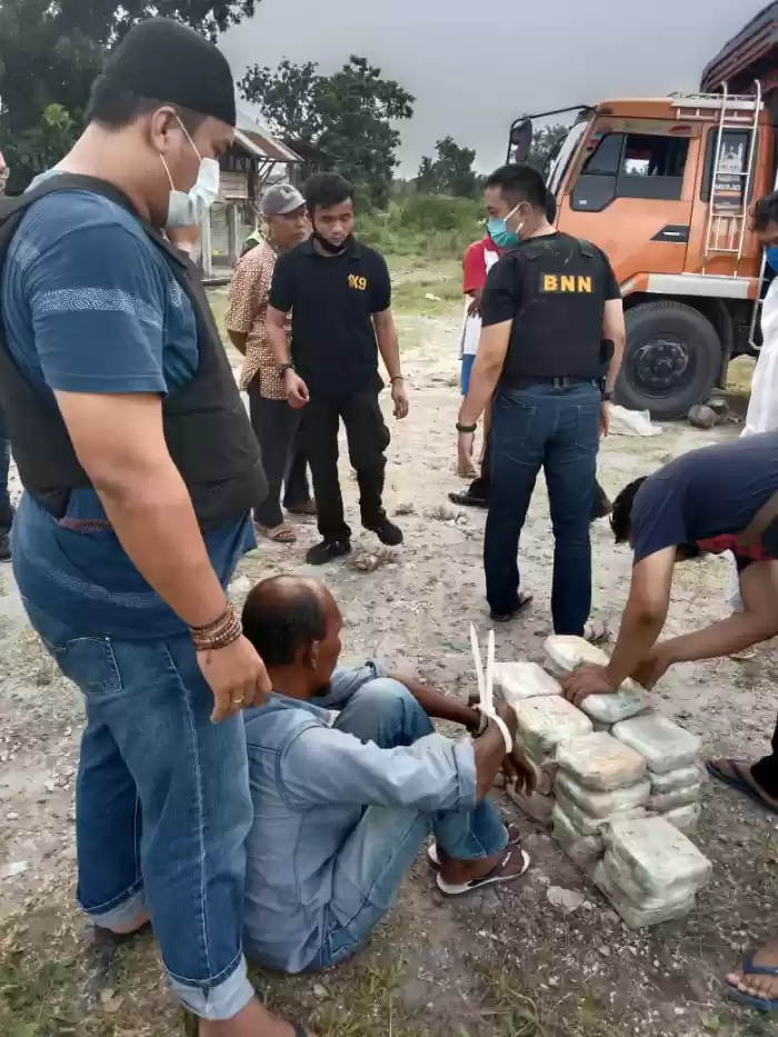Puluhan Kilo Disenyalir Sabu Asal Aceh, Gunakan Mobil Fuso, Digagalkan BNNP