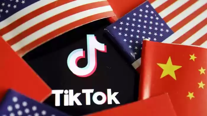 Jika AS Larang WeChat, Konsumen China Bisa Boikot Apple 