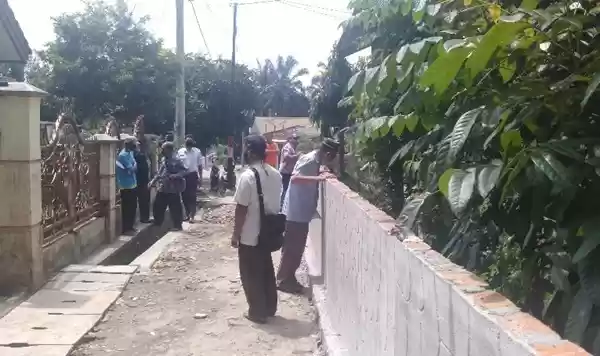 Akses Jalan Menyempit, Warga Bahkapul Protes Pembuatan Pagar 