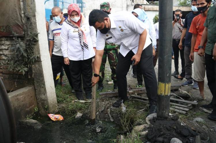 Bukan Hanya Kebijakan, Sarana dan Prasarana juga Terus Ditingkatkan Bobby Nasution dalam Penanganan Kebersihan
