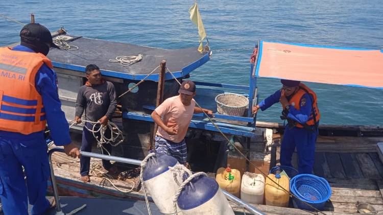 Sat Pol Air Polres Sergai Amankan 2 Unit Kapal Pukat Trawl Milik Warga Batu Bara