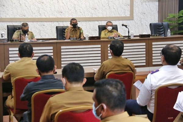 Perang Total Lawan Covid-19, Pemko Medan Libatkan Pimpinan OPD Dalam Pelaksanaan PPKM di Kecamatan