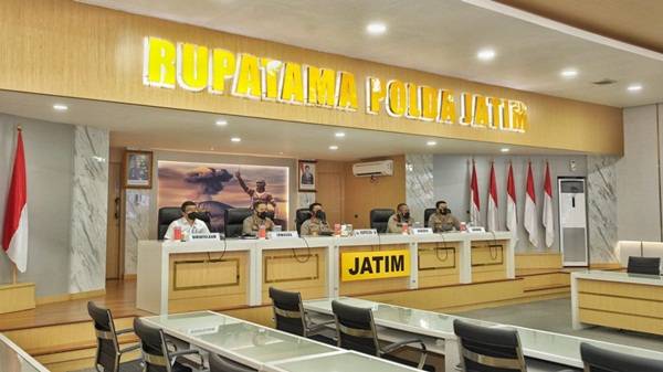 Kapolri Berikan Apresiasi bagi Angkatan Akpol yang Melakukan Baksos untuk Masyarakat