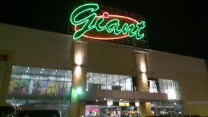 Seluruh Giant Tutup Permanen, Ini Penyebabnya