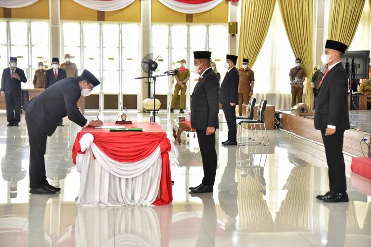 Gubernur Edy Rahmayadi Lantik Sembilan Pejabat Tinggi Pratama