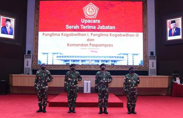 Panglima TNI Pimpin Sertijab Pangkogabwilhan I dan III serta Danpaspampres