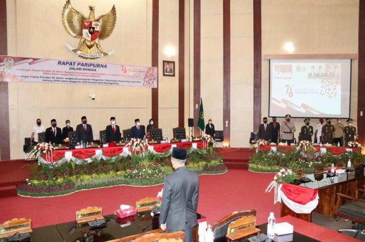 Bobby Nasution Ikuti Paripurna DPRD Medan Dengarkan Pidato Presiden Joko Widodo