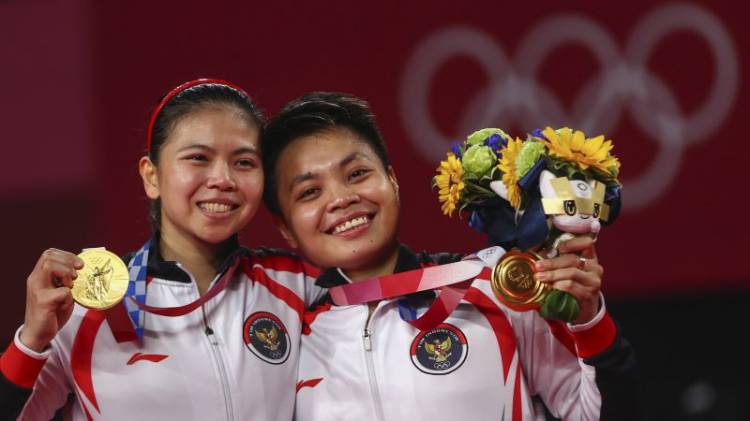 Raket Greysia Polii/Apriyani Rahayu Masuk Museum IOC