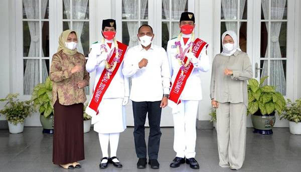 Membanggakan di Paskibraka Nasional 2021, Gubsu Sambut Ardhelia dan Rifaldy di Rumah Dinas