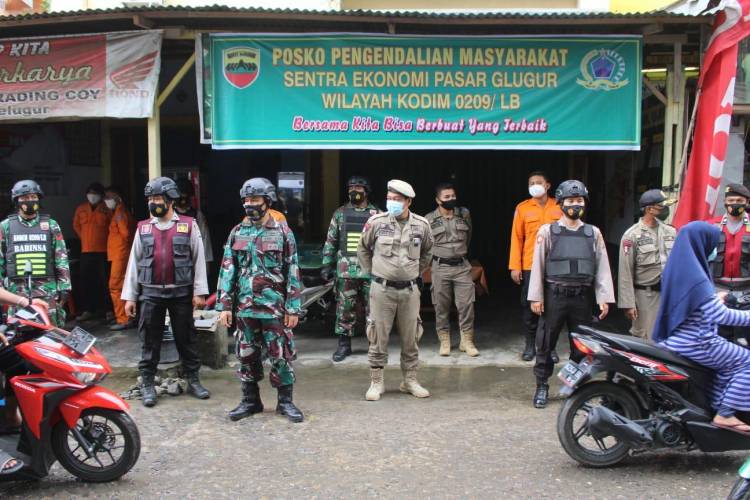 Senantiasa Edukasi Masyarakat, Kodim 0209/LB Perdayakan Posko Sentra Ekonomi Pasar Glugur