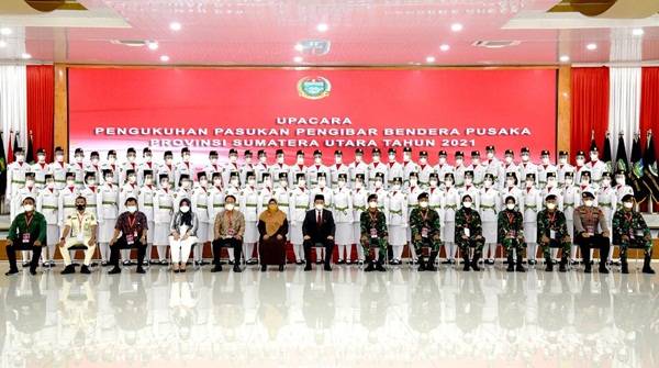 Edy Rahmayadi Semangati Paskibraka Sumut