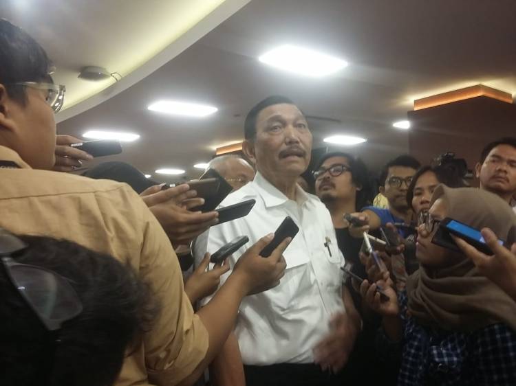 PPKM Dilanjutkan. Menko Luhut : Kita Semua Lelah