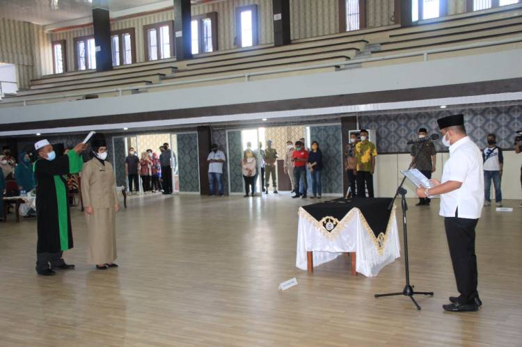 Bupati Bakhtiar Lantik Mantan Ajudan Sebagai Sekda Definitif