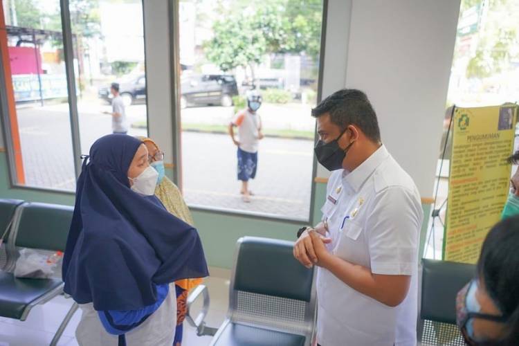 Ketersediaan Obat di Medan Aman, Pengamat:  Manajemen Penanganan Covid-19 Bobby Nasution Sangat Baik