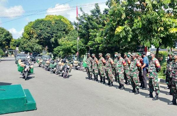 Kodim 0203/Langkat Salurkan Bantuan Sembako Pangdam I/BB