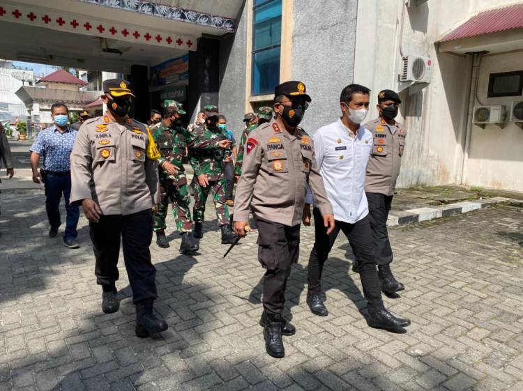Kapolres Simalungun Ikut Dampingi Kapolda Sumut Cek Pelaksanaan PPKM Level 4 di Kota Pematangsiantar